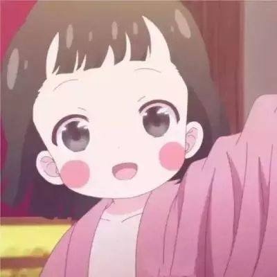 消费者曝双汇鸡肉肠生虫